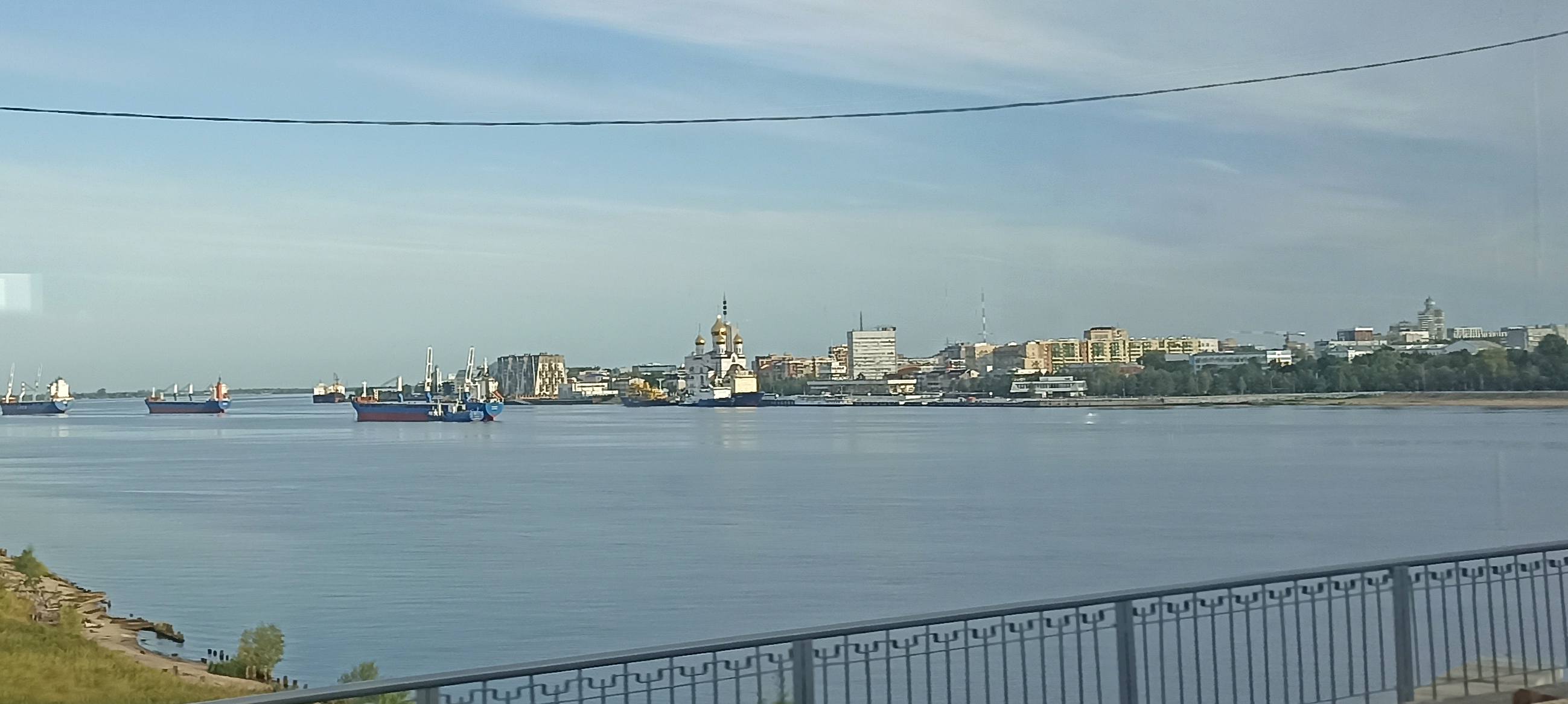 Арх с моста.jpg