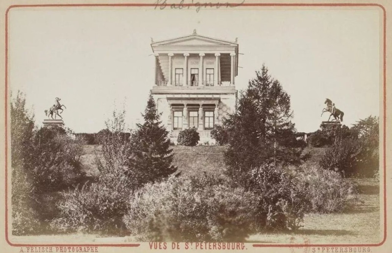 1444285_800.jpg