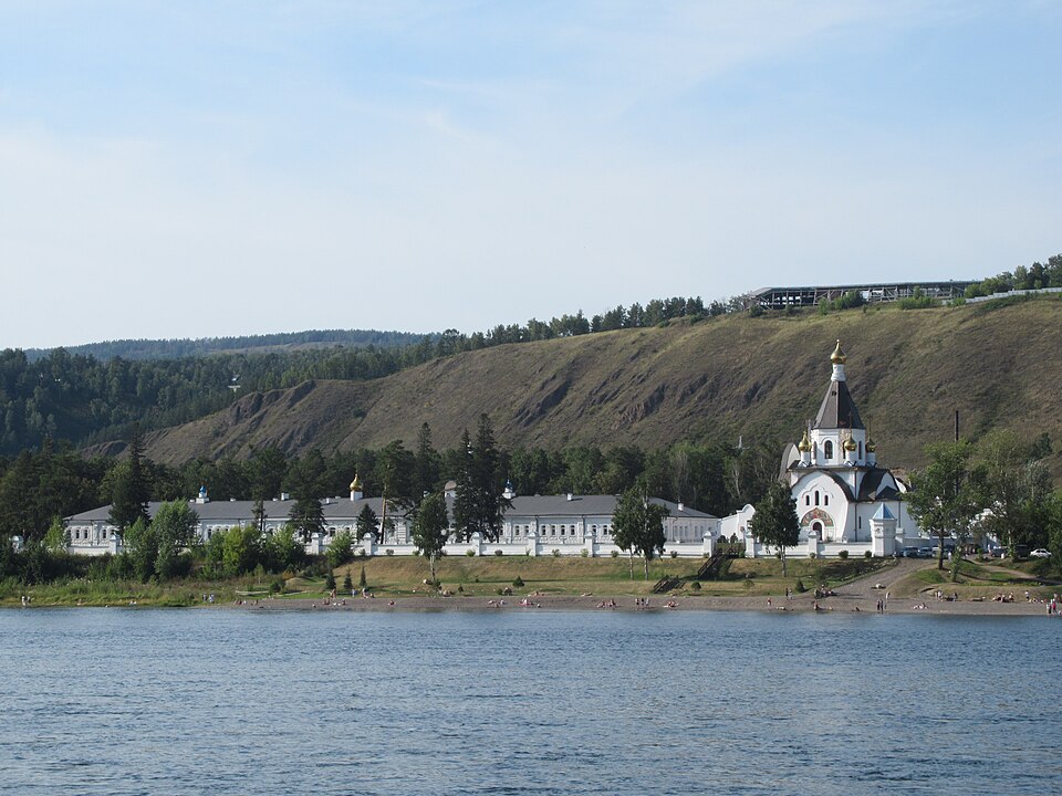Красноярск,_Успенский_монастырь,_2.jpg