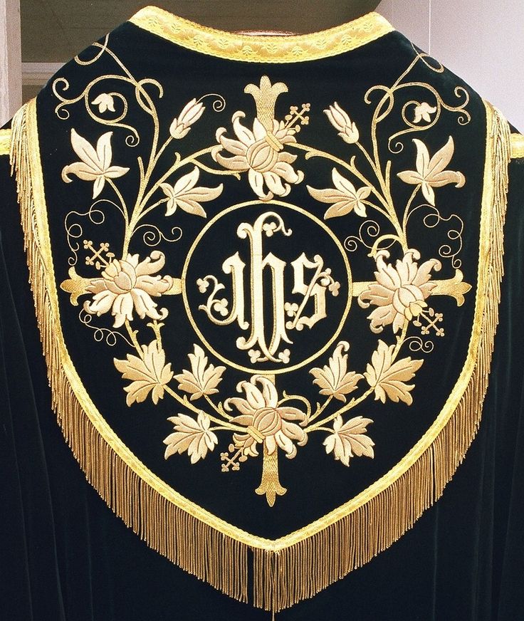 a7d825a9feb4ffff5afedff0c1ee6625--gold-embroidery-gold-work.jpg