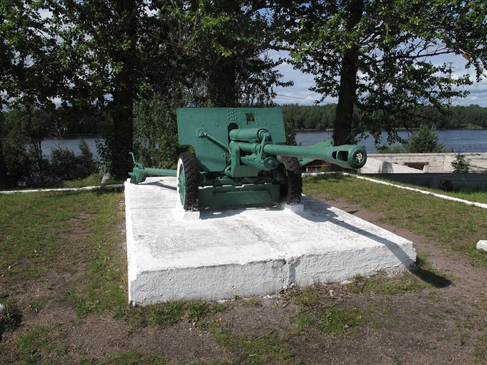 Пушка ЗИС-3.jpg